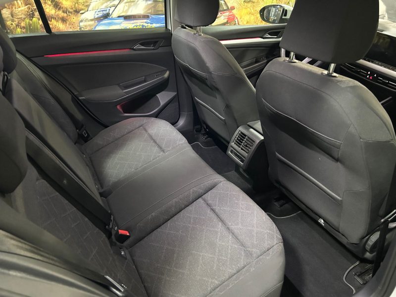 VOLKSWAGEN GOLF 8 1.0 TSI - 12V TURBO HYBRID 2022