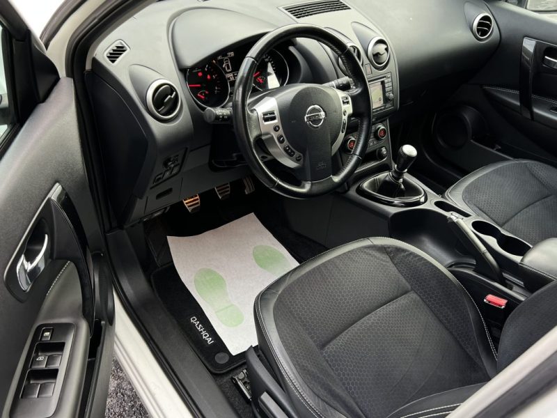 NISSAN QASHQAI PHASE 2 1.6 DCI 130 Cv 1ERE MAIN / CAMERA 360 TOIT PANORAMIQUE GPS - GARANTIE 1 AN