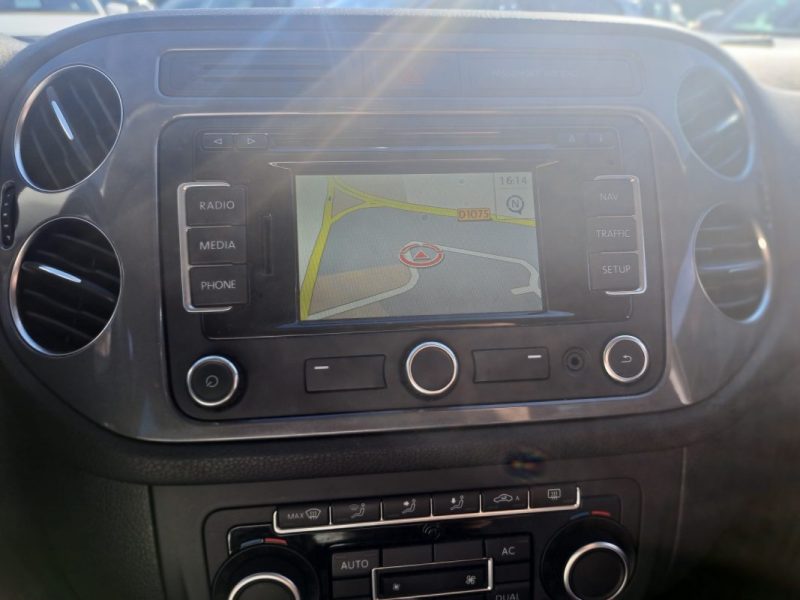 VOLKSWAGEN TIGUAN 2.0 TDI 140ch carat 4MOTION 2012