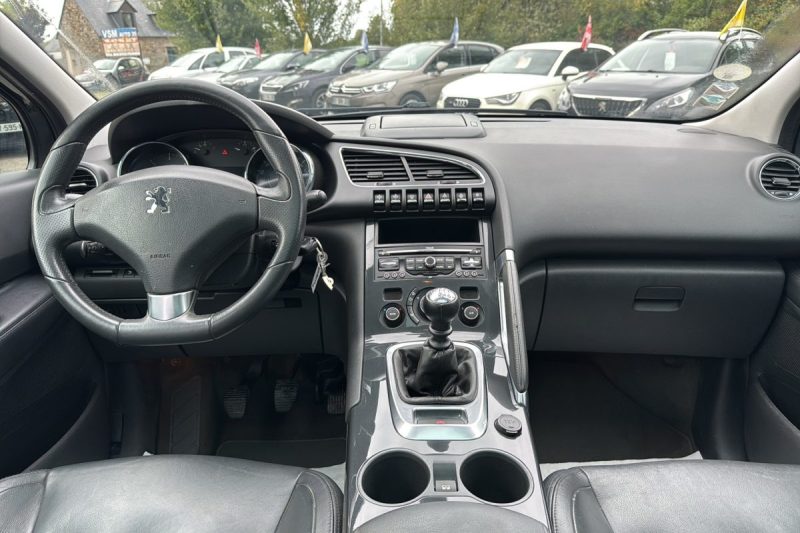 PEUGEOT 3008 1.6 HDi 112 FAP Féline BVM6 