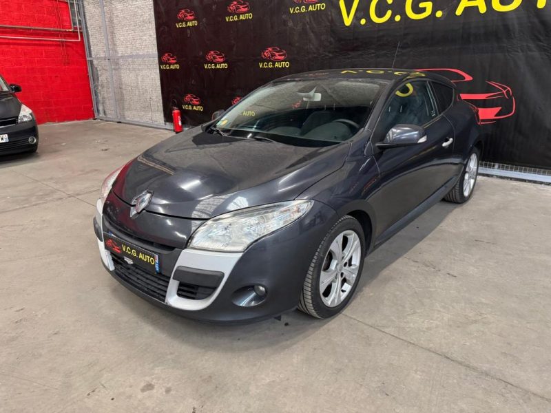 RENAULT MEGANE Coupe 1.9 DCI 130 DYNAMIQUE