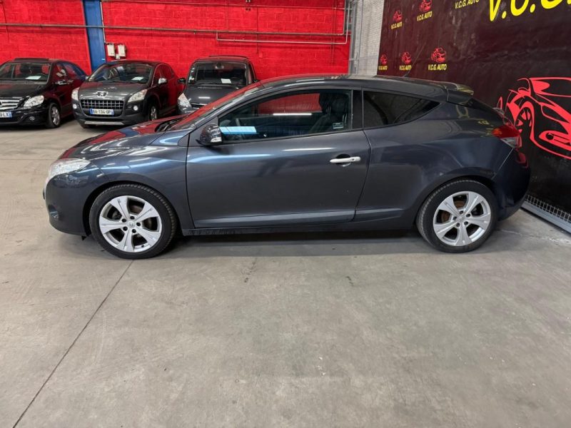 RENAULT MEGANE Coupe 1.9 DCI 130 DYNAMIQUE