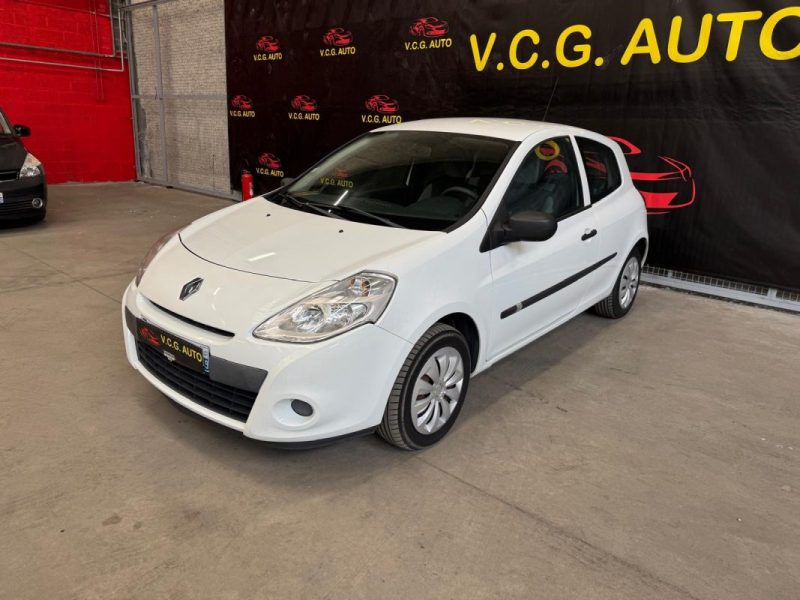 RENAULT CLIO 1.2i 16V 75ch GPL Authentique