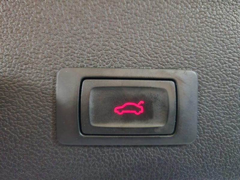 Audi A4 2015 AVANT 1.8 TFSI 170 S LINE*XENON*CUIR*ATTELAGE*