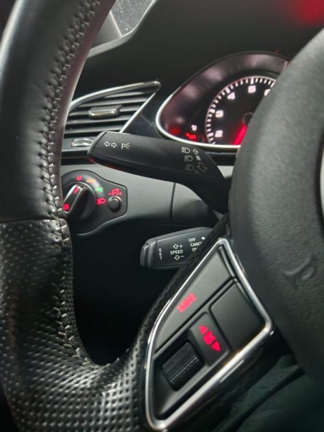 Audi A4 2015 AVANT 1.8 TFSI 170 S LINE*XENON*CUIR*ATTELAGE*