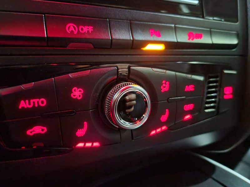 Audi A4 2015 AVANT 1.8 TFSI 170 S LINE*XENON*CUIR*ATTELAGE*