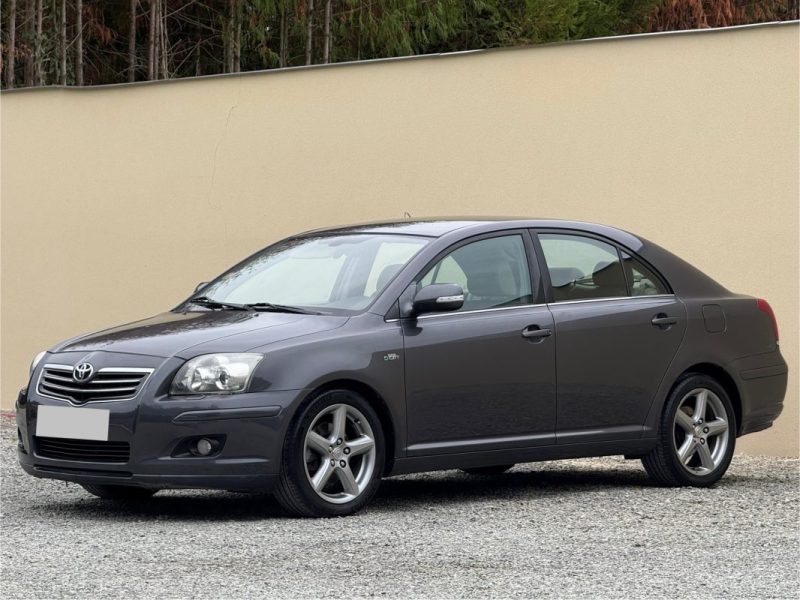 TOYOTA AVENSIS 2.2 MC 177cv D-4D CLEAN POWER 2008 175 000km
