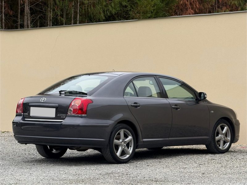 TOYOTA AVENSIS 2.2 MC 177cv D-4D CLEAN POWER 2008 175 000km