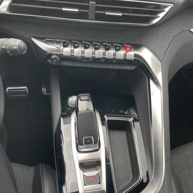 PEUGEOT 5008  180 CV GT LINE EAT8 