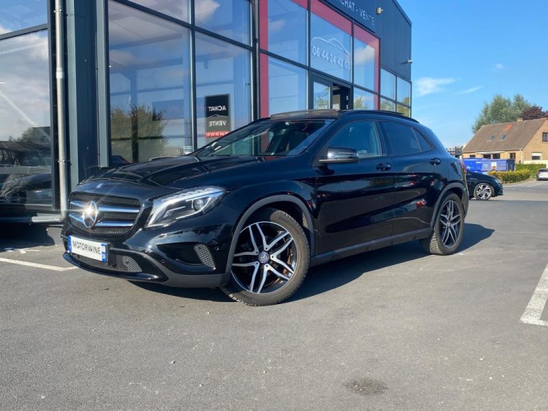 MERCEDES GLA 200 CDI 4MATIC 2015 🚘 Fascination / Toit ouvrant 🌟 / Caméra 📷 / Sièges chauffants ♨️