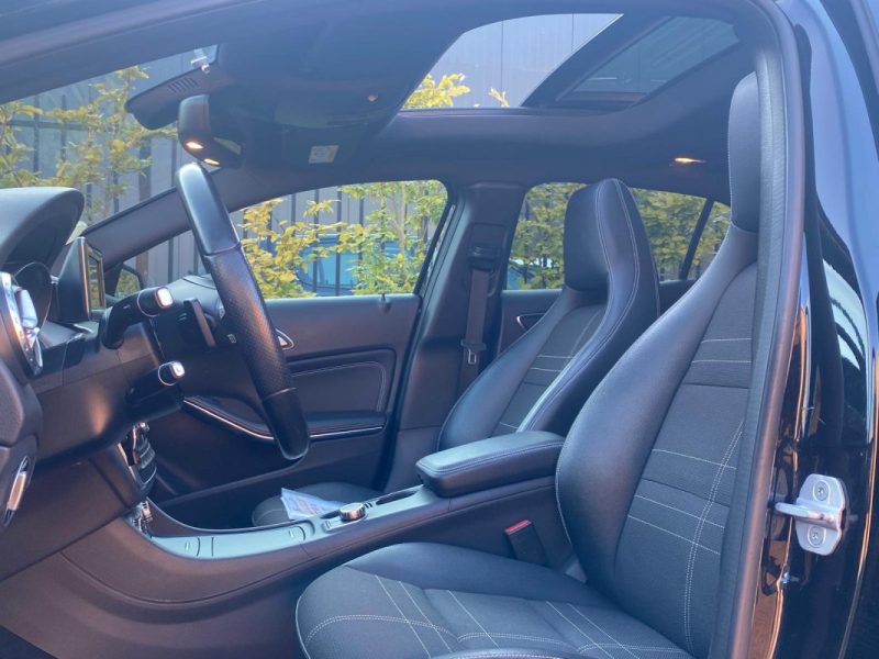 MERCEDES GLA 200 CDI 4MATIC 2015 🚘 Fascination / Toit ouvrant 🌟 / Caméra 📷 / Sièges chauffants ♨️