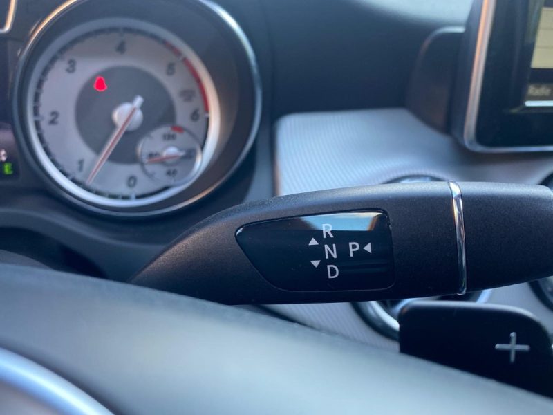 MERCEDES GLA 200 CDI 4MATIC 2015 🚘 Fascination / Toit ouvrant 🌟 / Caméra 📷 / Sièges chauffants ♨️