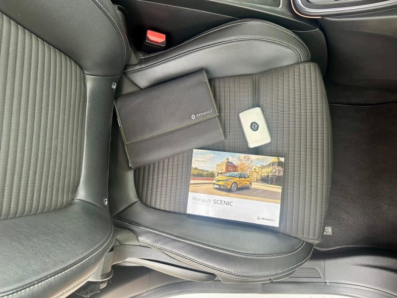 RENAULT GRAND SCENIC IV 1.7 Blue dCi 150 Intens EDC **1ère MAIN** 