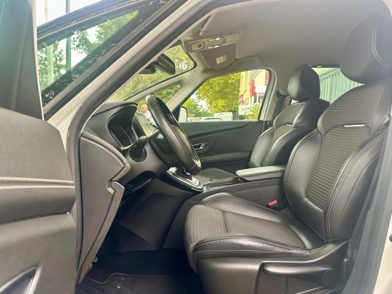 RENAULT GRAND SCENIC IV 1.7 Blue dCi 150 Intens EDC **1ère MAIN** 