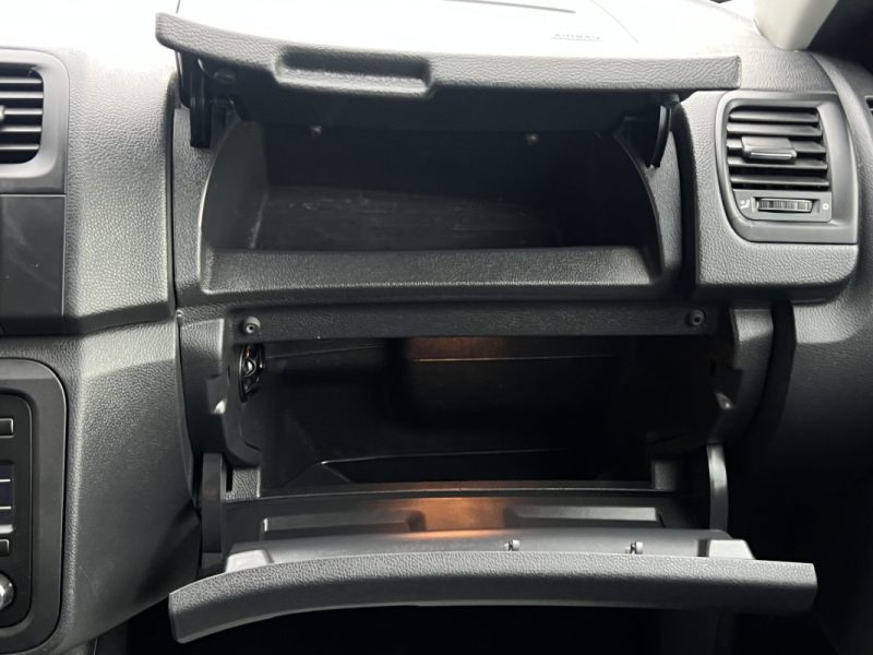 SKODA FABIA II PHASE 2 1.6 TDI 75 Cv 1ERE MAIN / 5 PORTES CLIM REGULATEUR CRIT AIR 2 - GARANTIE 1 AN