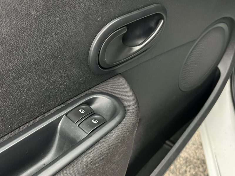 RENAULT CLIO 3 III SOCIETE 1.5 DCI 70 Cv - FRAIS A PREVOIR