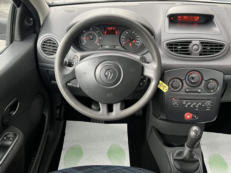 RENAULT CLIO 3 III SOCIETE 1.5 DCI 70 Cv - FRAIS A PREVOIR