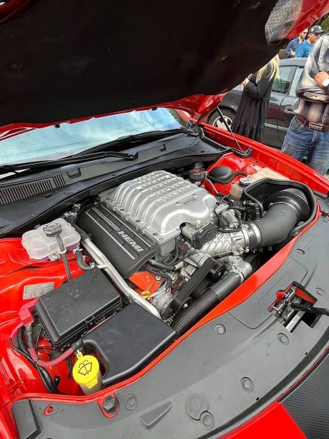 DODGE CHARGER HELLCAT 6.2 V8 SUPERCHARGED
