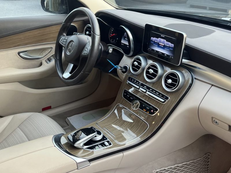 MERCEDES CLASSE C 4 IV 180 BERLINE 1.6 i CGI 156 Cv BVA7 / 36 900 Kms CRIT AIR 1 - GARANRTIE 1 AN