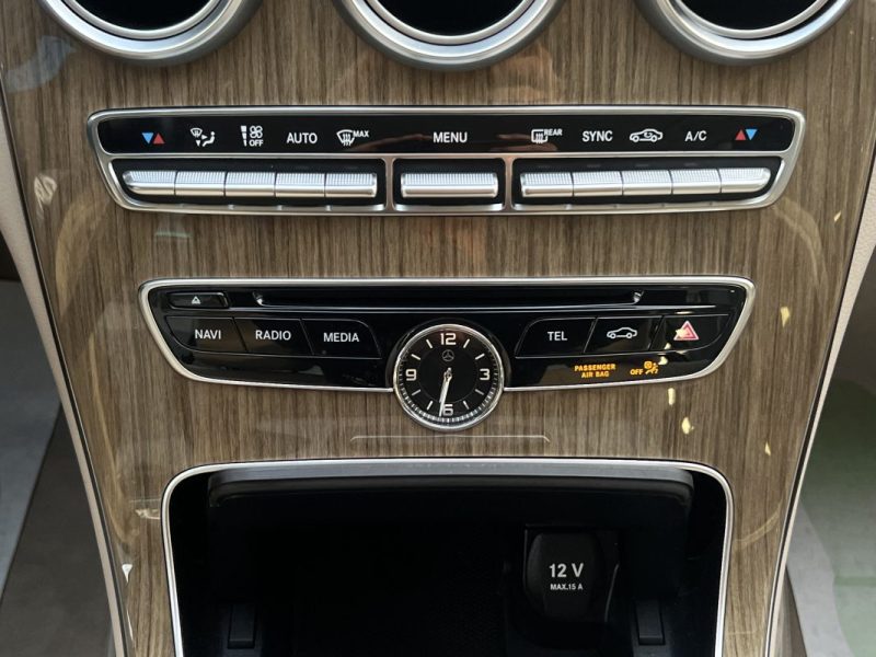 MERCEDES CLASSE C 4 IV 180 BERLINE 1.6 i CGI 156 Cv BVA7 / 36 900 Kms CRIT AIR 1 - GARANRTIE 1 AN