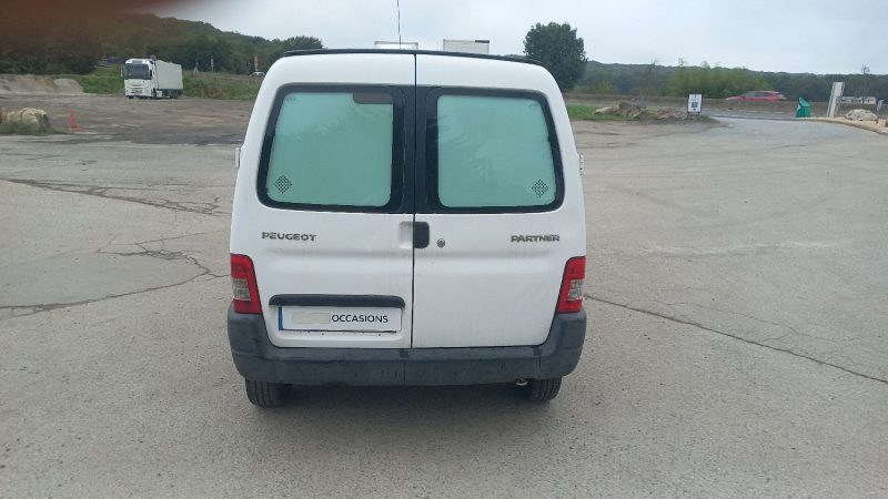 PEUGEOT PARTNER 1ER MAIN TVA Camionnette/Monospace (5_, G_) 1.6 HDi 90 (90Ch) 2008