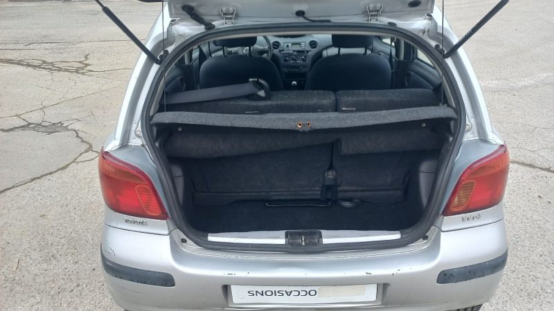 TOYOTA YARIS 65 VVTI LINEA TERRA 2004