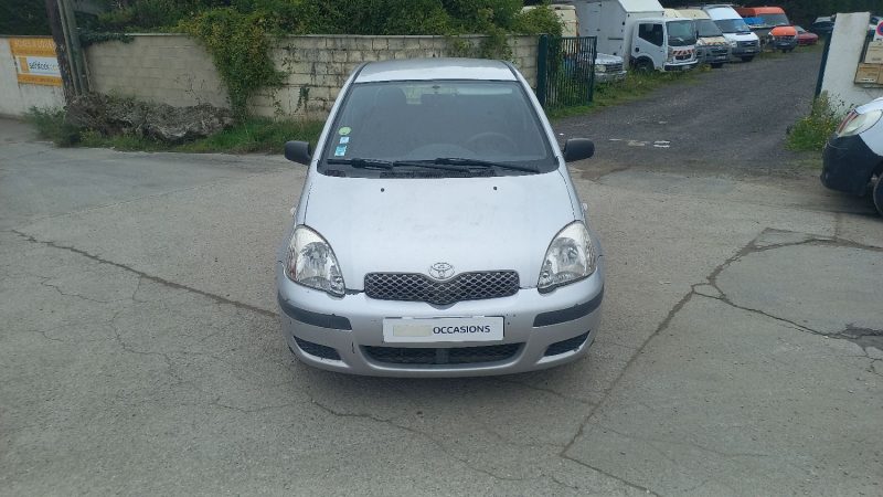 TOYOTA YARIS 65 VVTI LINEA TERRA 2004