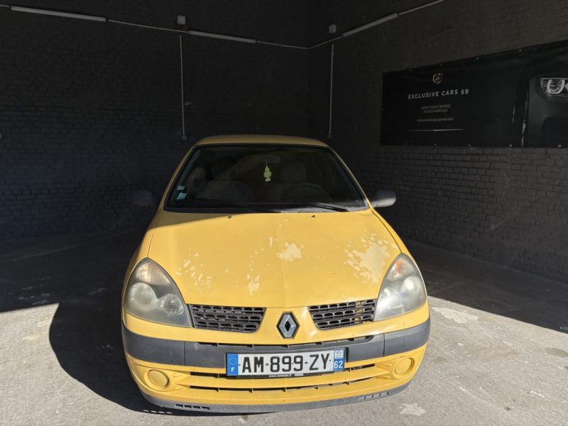 RENAULT CLIO SOCIETE AUTHENTIQUE 1.5DCI 55 2003