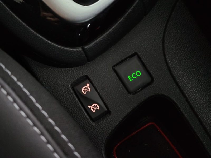 RENAULT CLIO 1.2 TCe Energy Limited 120 cv