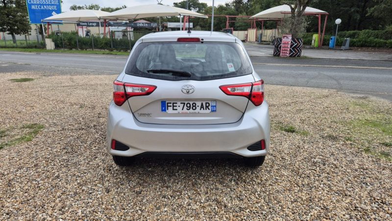 TOYOTA YARIS 69 VVT-i France Business 5p 2019