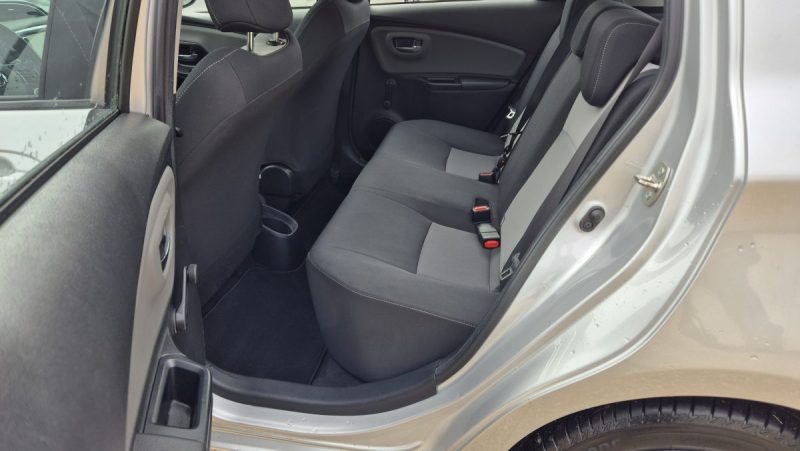 TOYOTA YARIS 69 VVT-i France Business 5p 2019