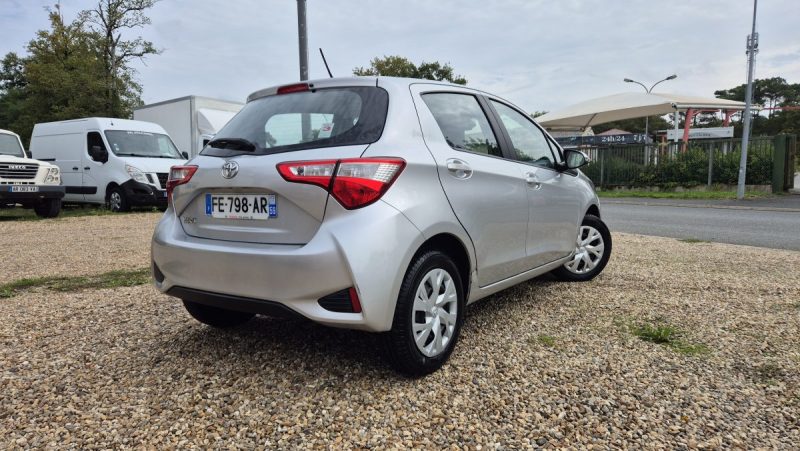 TOYOTA YARIS 69 VVT-i France Business 5p 2019