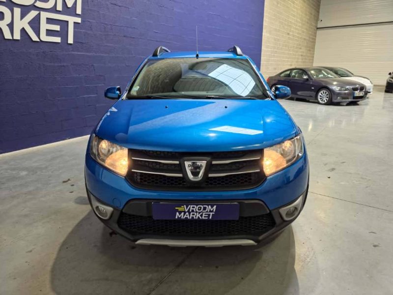 DACIA SANDERO 1.5 dCi 90ch Urban Stepway / SUIVI COMPLET
