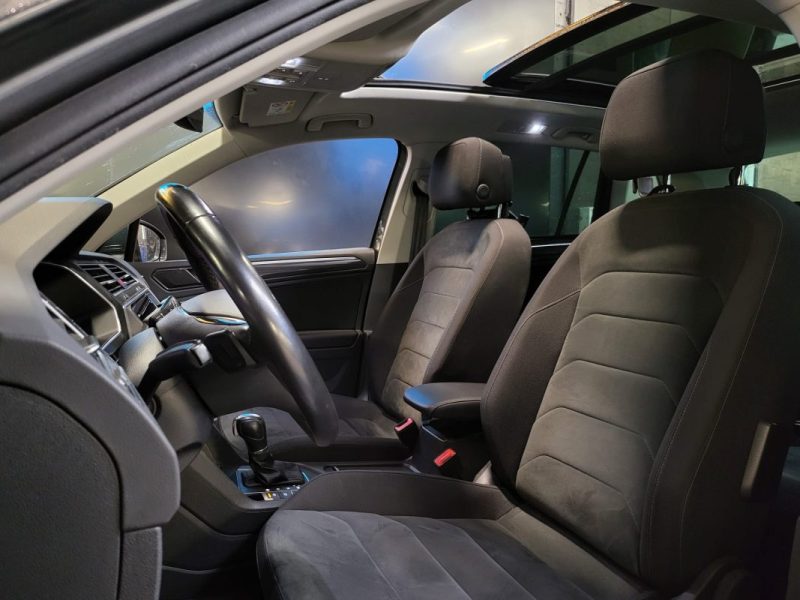 VOLKSWAGEN TIGUAN TSI 150 CARAT DSG / REPROG ETHANOL / TOIT OUVRANT / CARPLAY / SUIVI COMPLET