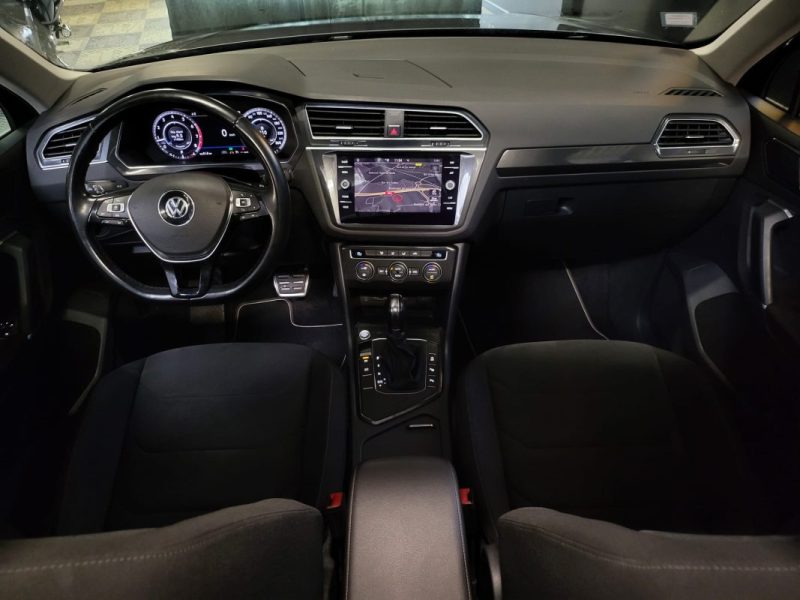 VOLKSWAGEN TIGUAN TSI 150 CARAT DSG / REPROG ETHANOL / TOIT OUVRANT / CARPLAY / SUIVI COMPLET