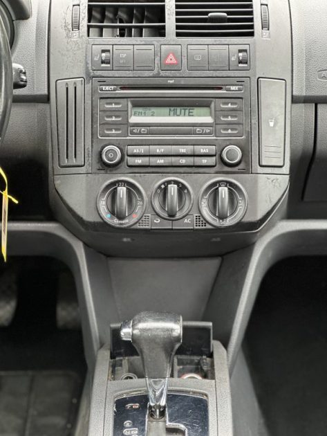 VOLKSWAGEN POLO 1,6L 105CV Boite Auto Sportline / Paiement 4X ou 10X Possible 2006