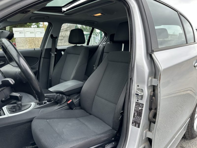 BMW SERIE 1 116i 115 CV Toit Ouvrant / Paiement 4X ou 10X Possible