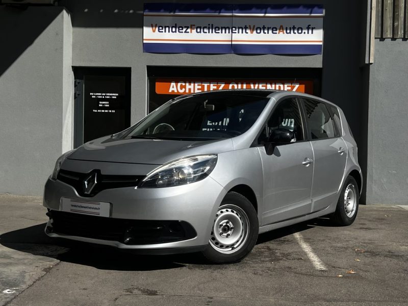RENAULT MEGANE SCENIC DYNAMIQUE / 95 CV / BVM 2012