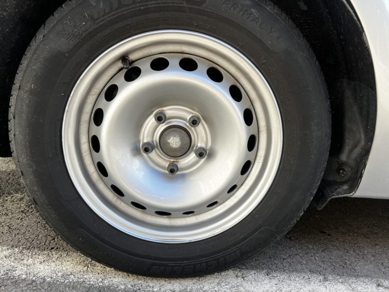 RENAULT MEGANE SCENIC DYNAMIQUE / 95 CV / BVM 2012