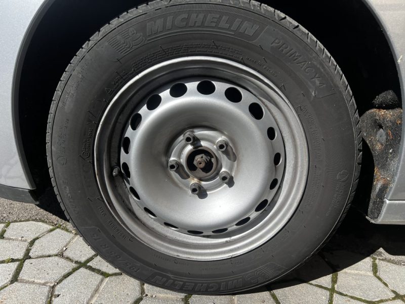 RENAULT MEGANE SCENIC DYNAMIQUE / 95 CV / BVM 2012