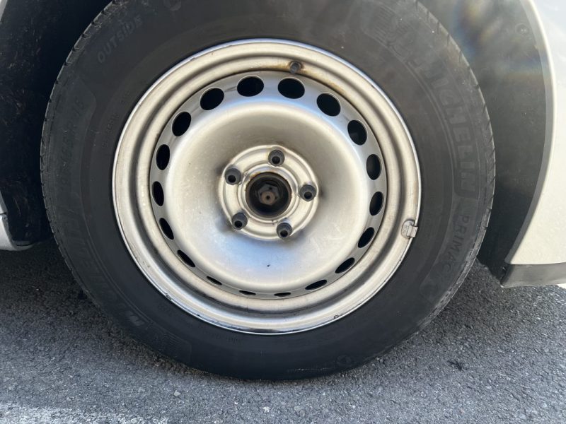 RENAULT MEGANE SCENIC DYNAMIQUE / 95 CV / BVM 2012