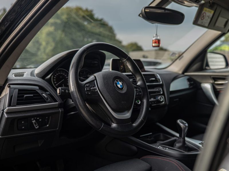 B.M.W. 1 118 d 1995cm3 136cv  2016