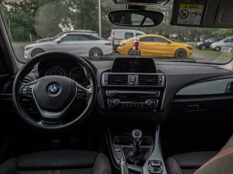 B.M.W. 1 118 d 1995cm3 136cv  2016