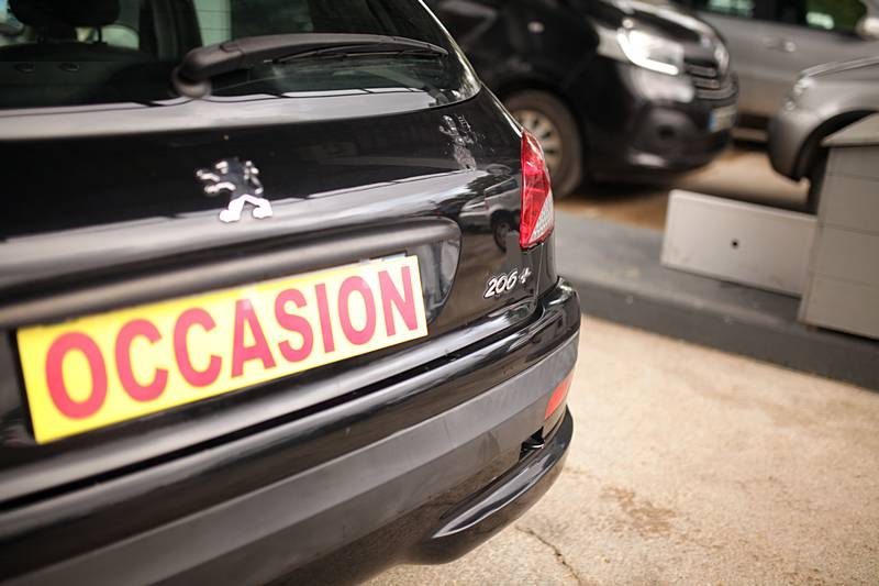 PEUGEOT 206+ 2011 CRIT'AIR 1