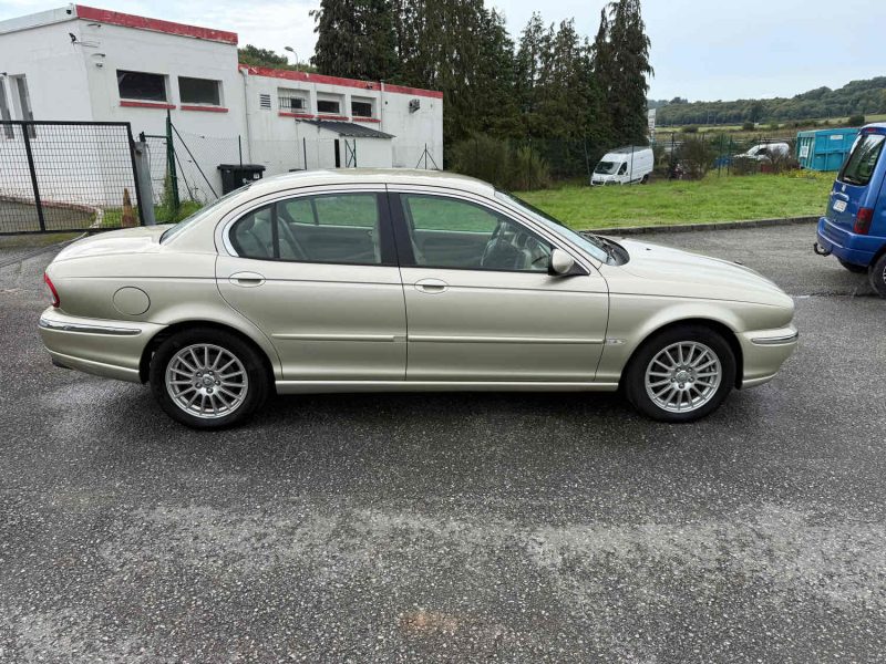 JAGUAR X-TYPE 2.0D 130CV DÉPÔT-VENTE