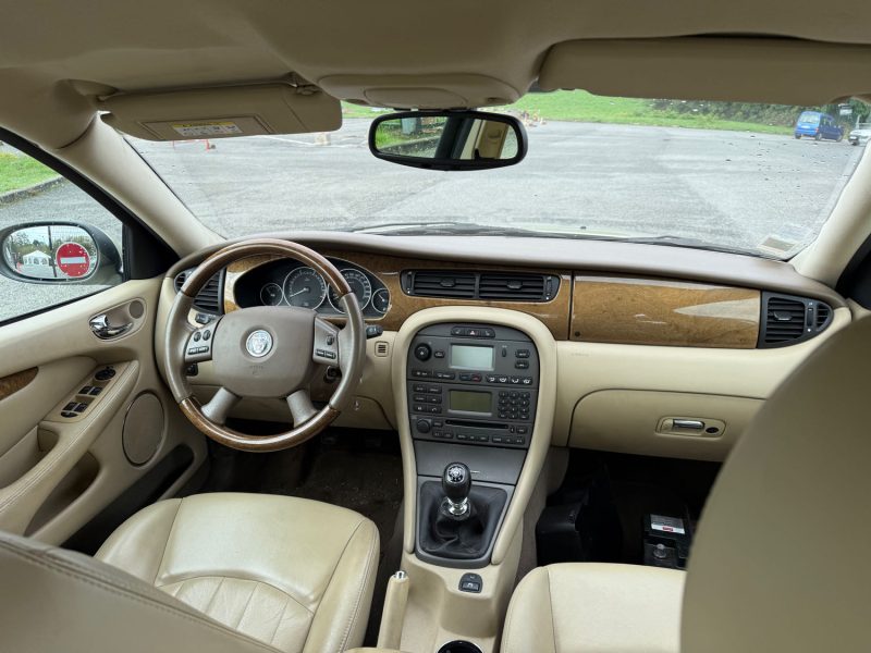 JAGUAR X-TYPE 2.0D 130CV DÉPÔT-VENTE