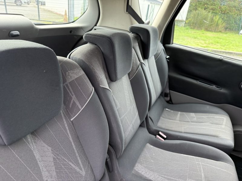 RENAULT MEGANE SCENIC SCÉNIC II (JM0/1_) 1.9 dCi (120Ch) 2005