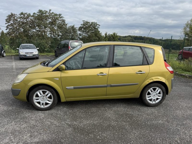 RENAULT MEGANE SCENIC SCÉNIC II (JM0/1_) 1.9 dCi (120Ch) 2005