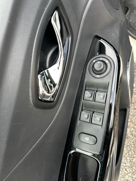 RENAULT CAPTUR 0.9 TCe 90ch Stop&Start energy Zen eco² 2014