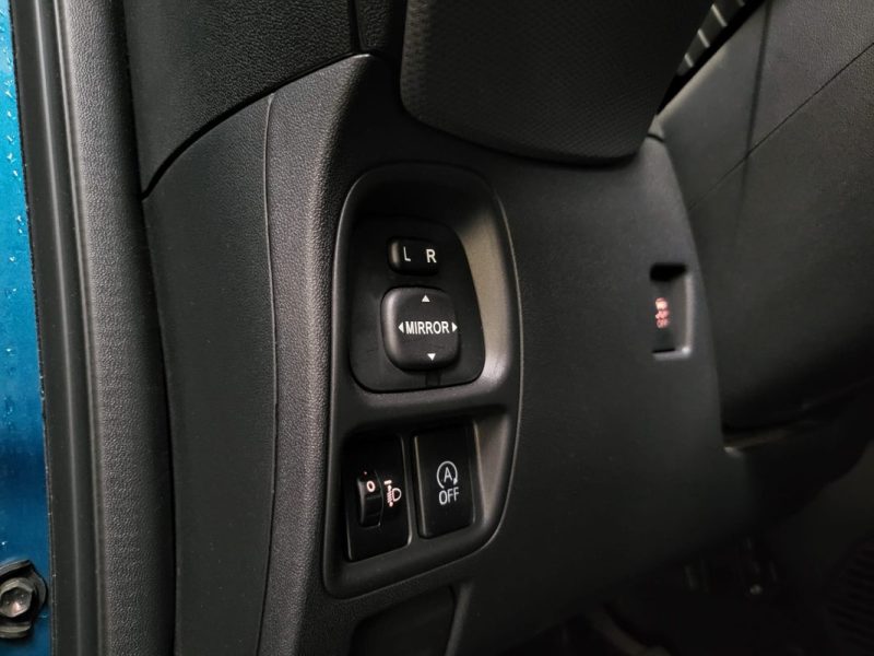 CITROEN C1 1,0VTi 72CV SHINE / CARPLAY / CAMERA RECUL